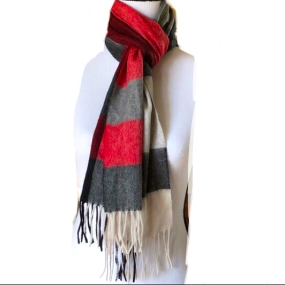 100% Cashmere Scarf